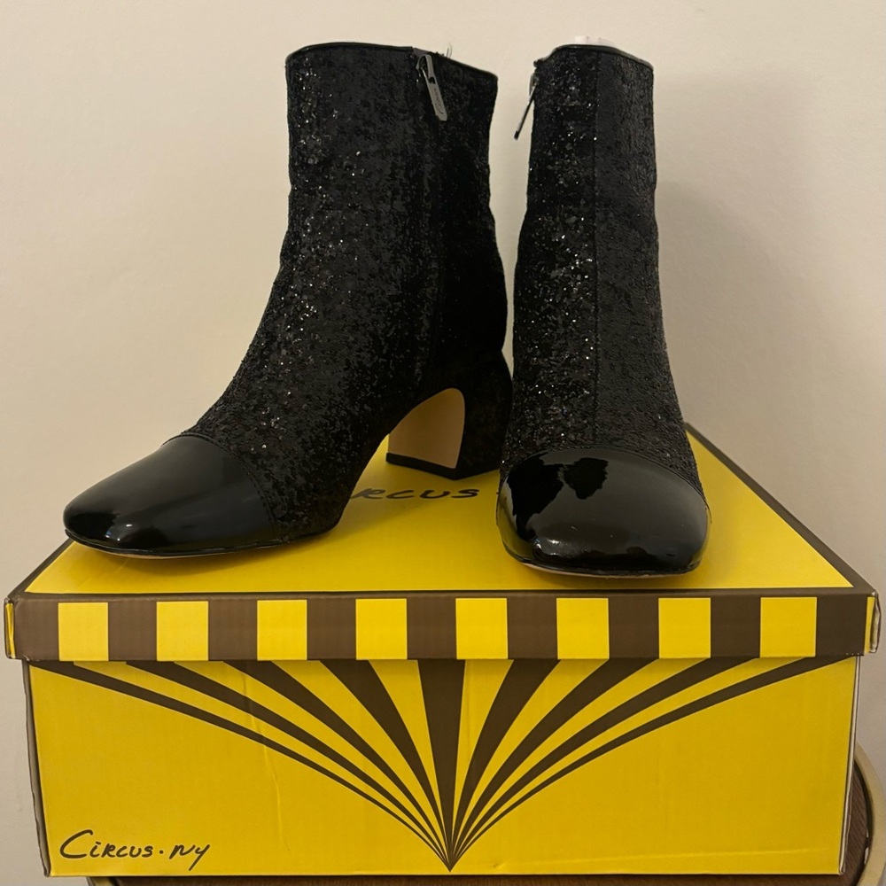 Circus NY Osten Glitter Sparkle Ankle Bootie Square Block